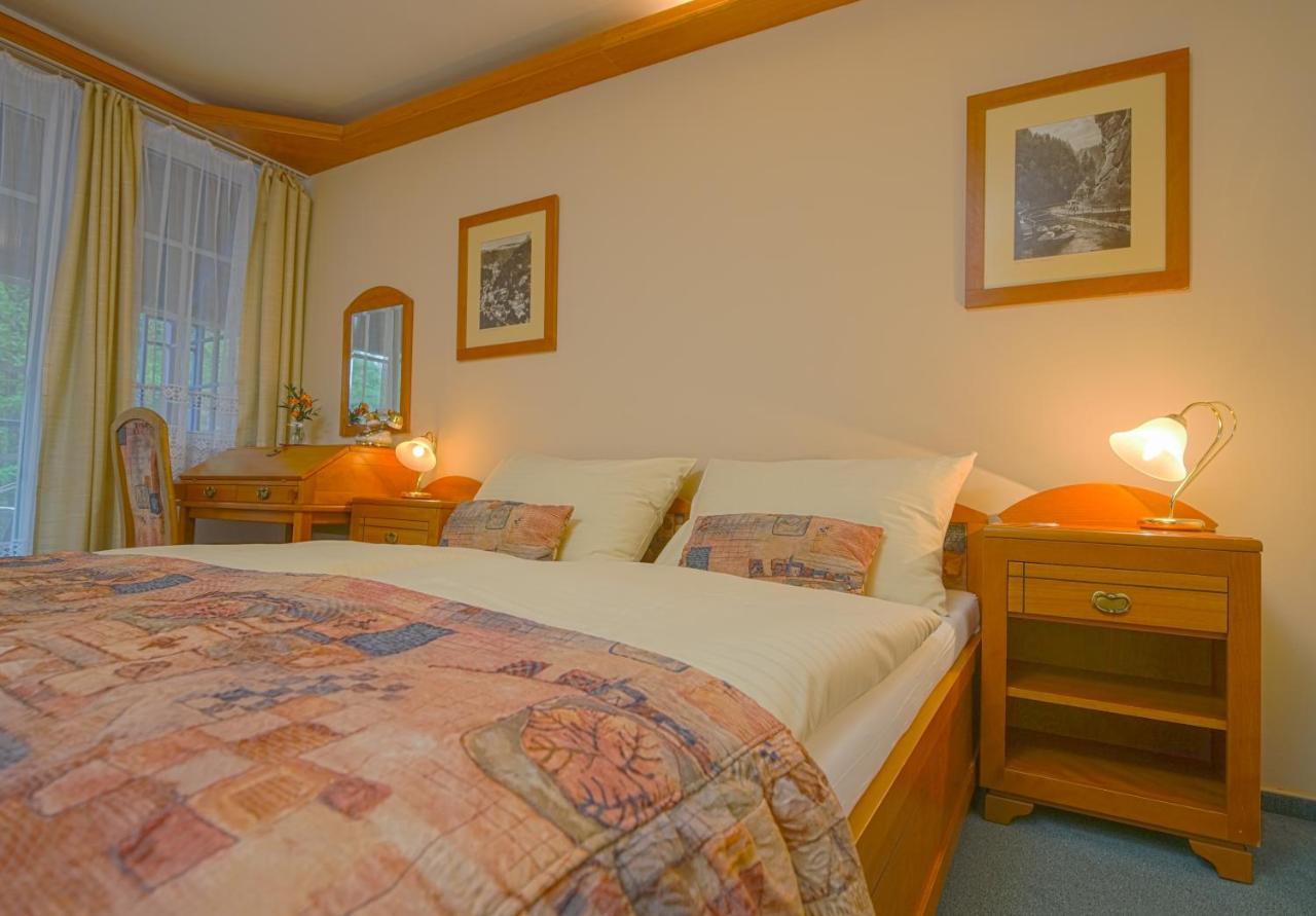 Hotel Praha Грженско Екстер'єр фото
