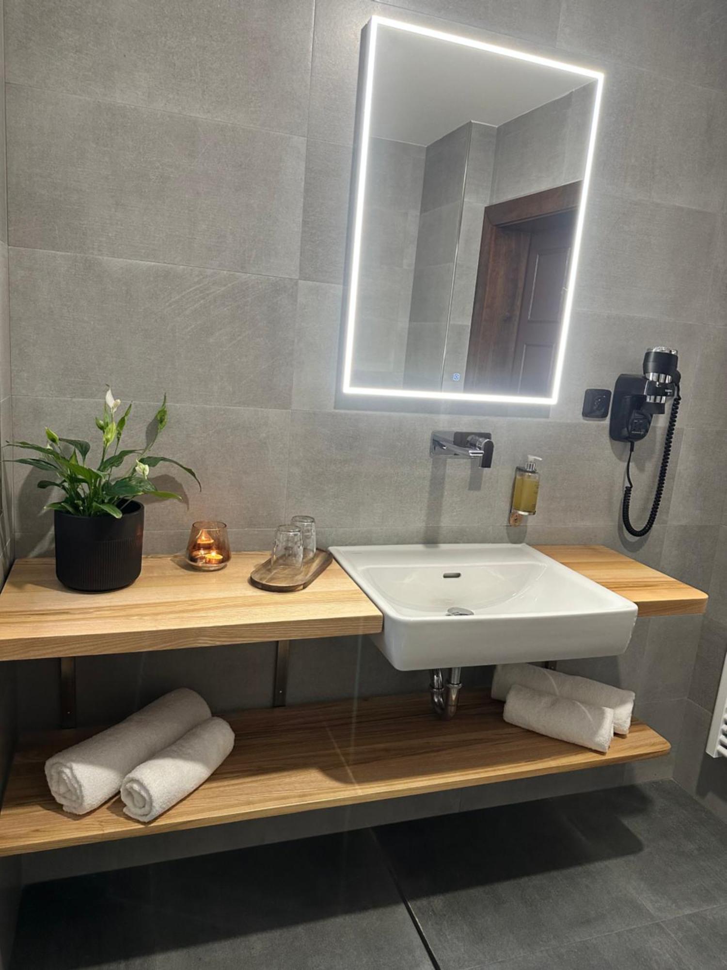 Hotel Praha Грженско Екстер'єр фото